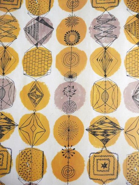 GLI STORICI PATTERNS-CAPOLAVORO DI LUCIENNE DAY