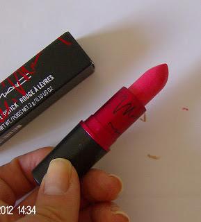 Review Viva glam nicky minaj