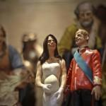 Kate Middleton, statuina per il presepe con il pancione