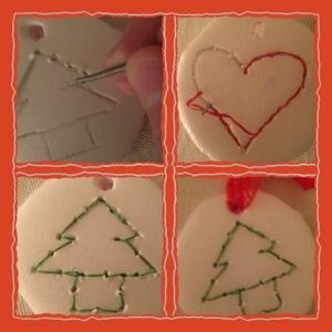 4 dicembre:le sewing cards riciclose da appendere all'albero di Natale