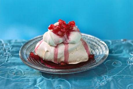 Piccole pavlova alla melagrana