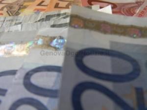 Paga la prestazione di una prostituta con 50 euro fotocopiate