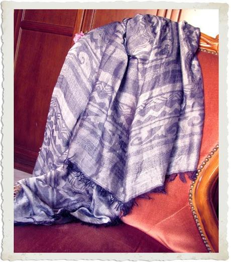 Collaborazione #6 - Tessitura Lancioni: foulard morbidissimi dal 1973.