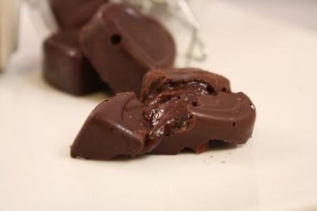 Cioccolatini ripieni di crema ciocco-pera