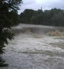 Muore travolto dal fiume Alento in piena