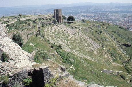 Echi di splendori passati, Pergamo