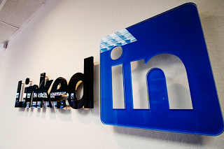 Tre difetti di #Linkedin