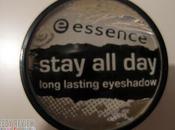 ESSENCE: Stay look impeccabile!