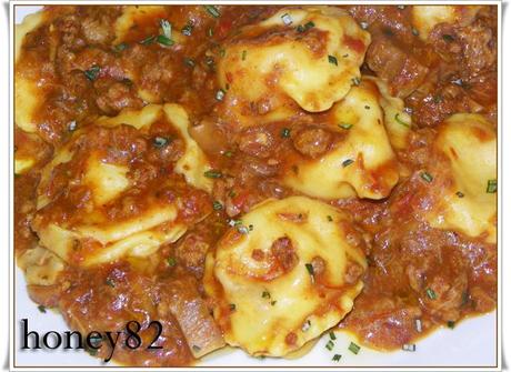 TORTELLI DI PATATE CON RAGù AI FUNGHI PORCINI