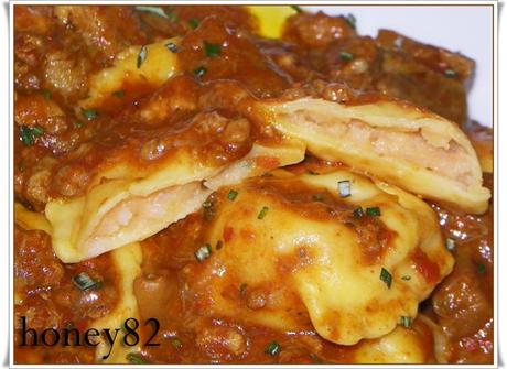 TORTELLI DI PATATE CON RAGù AI FUNGHI PORCINI