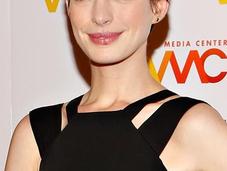 LOOK: Anne Hathaway Women’s Media Awards 2012