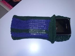 PORTACELLULARE ALL’UNCINETTO…con l’Arcano..