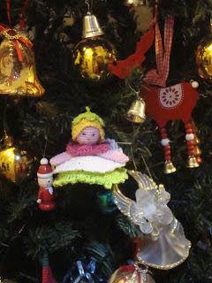 Fatina in crochet per l'albero di Natale