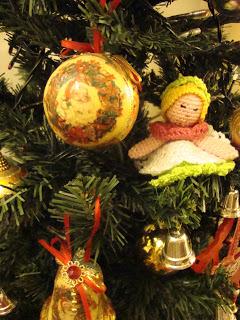 Fatina in crochet per l'albero di Natale