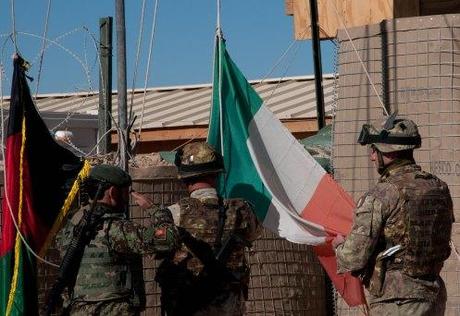 Afghanistan/ Le forze afghane assumono la leadership della sicurezza nella provincia di Herat e gli Alpini passano la base di Bakwa all’esercito di Kabul