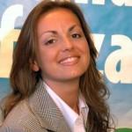 “Francesca Pascale fidanzata di Berlusconi”. Ma chi è? Da Telecafone alla provincia di Napoli