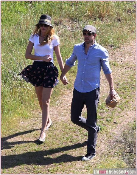 The IT Couple: Ryan Reynolds & Blake Lively The IT Couple: Ryan Reynolds & Blake Lively