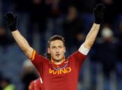 FOLLIE E... ROMA. Zeman cambiato schema, 4-3-TOTTI-2, vincente. VIDEO