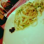 Spaghetti al battuto di scampi e cicale, con zucchine e essenza di anice stellato
