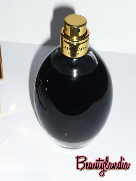 FAME, il profumo nero firmato LADY GAGA