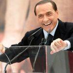 Silvio Berlusconi sorridente