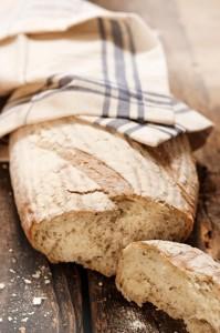 UN CIBO ANTICO E BUONO: IL PANE