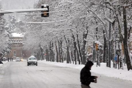 Lecco e provincia: neve.  Scuole chiuse sabato 15 dicembre: Oggiono, Casatenovo e altri