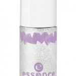 Essence Cosmetics Hungs and Kisses Eyeliner Glitter