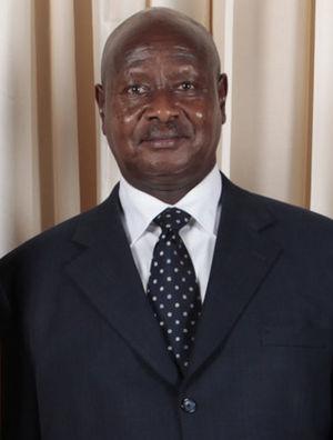 English: Yoweri Kaguta Museveni.