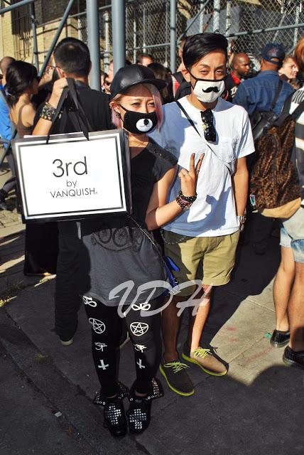 New York Street Style : Fancy Mask