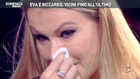 Il surreale pomeriggio di Canale 5: Zio Michele, Berlusconi ed Eva Henger