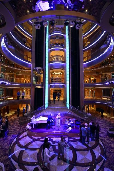 ROYAL CARIBBEAN: PREPARA L’ENTRATA IN SCENA DI LEGEND OF THE SEAS NEL MEDITERRANEO