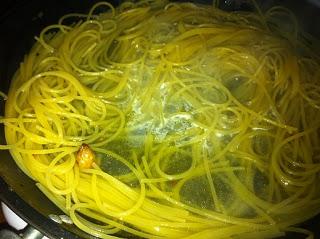 Spaghetti aglio, olio e peperoncino