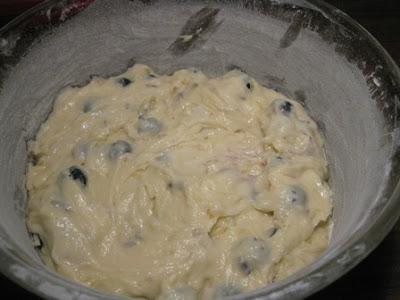 Torta pere e mirtilli alla lavanda