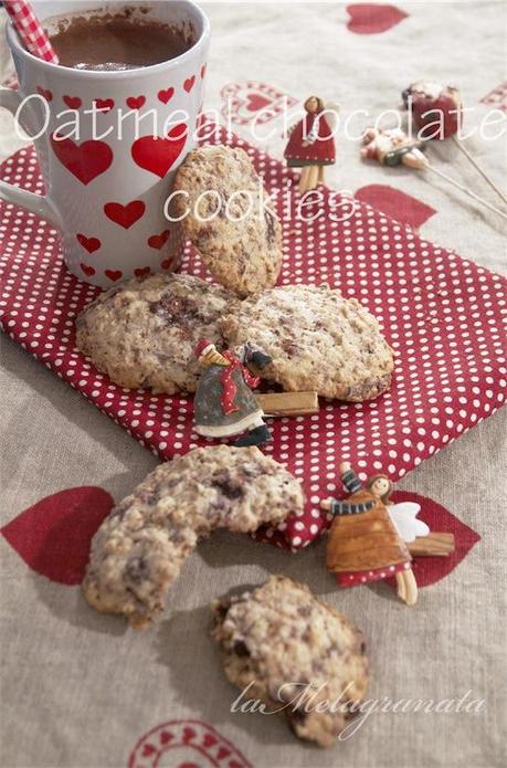 Biscotti avena e cioccolato (oatmeal chocolate chip cookies)