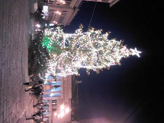 Ecco l'albero e il presepe