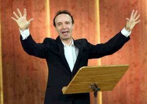 1355823624725benigni425