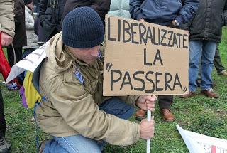 Liberalizzare notai, farmacisti, prostitute e poi... test per tutti!