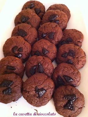 Cookies al cioccolato super dark