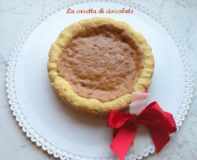 Crostata morbida con cuore di mandorle e amaretti