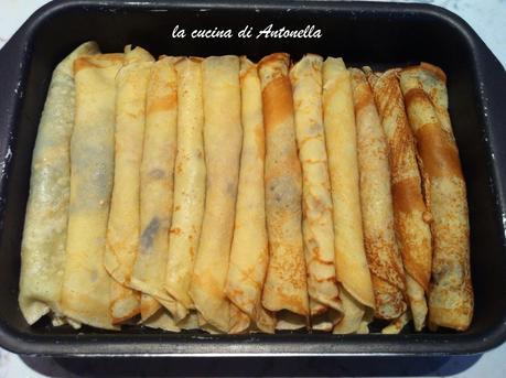 crespelle radicchio rosso salsiccia e taleggio