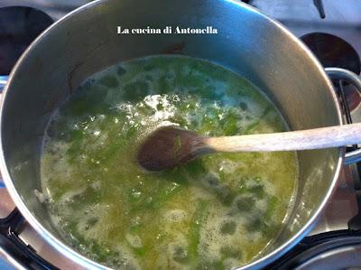 Risotto di asparagi verdi e zafferano