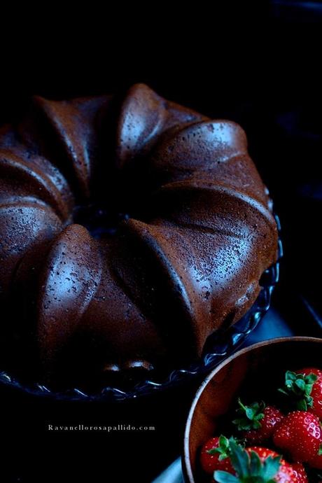 Ciambellone al cioccolato  {Dark Bundt cake gluten free}