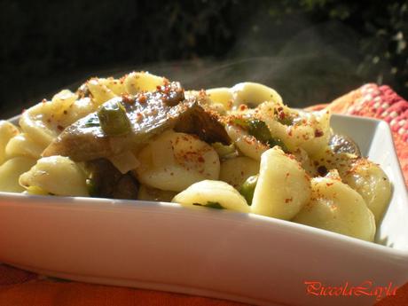 Orecchiette con Carciofi, Piselli e Bottarga di Tonno