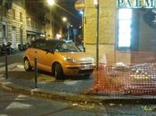 Così buttano cesso soldi cittadini: nuovi arredi urbani Prati. Evidentemente fare delle orecchie decenti vuole ingegnere spaziale della Nasa