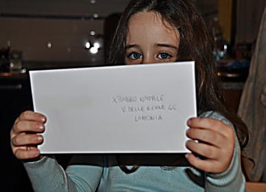 Babbo Natale risponde alle letterine. Desideri per il 2013 e tanti auguri a tutti Babbo Natale risponde alle letterine. Desideri per il 2013 e tanti auguri a tutti