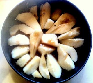 La Tarte Tatin di pere di Yvette Van Boven