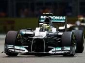 Rosberg punta buon inizio mondiale 2013