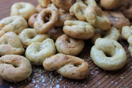 Taralli all'origano pronti a essere gustati