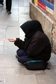 Povero,sporco,puzzolente…